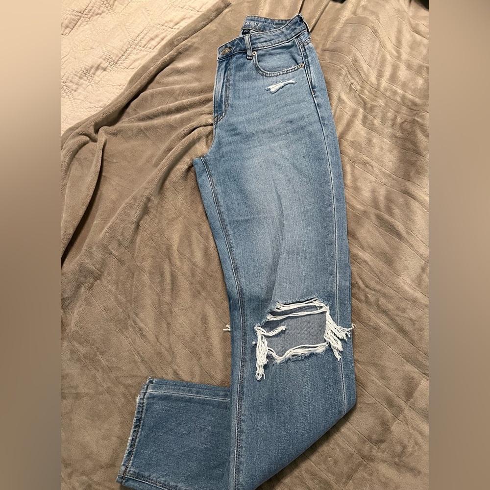 American Eagle Outfitters Medium Blue Ripped High Rise Jeans